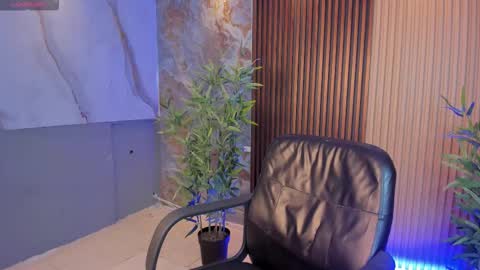 Kim online show from December 22, 12:08 pm