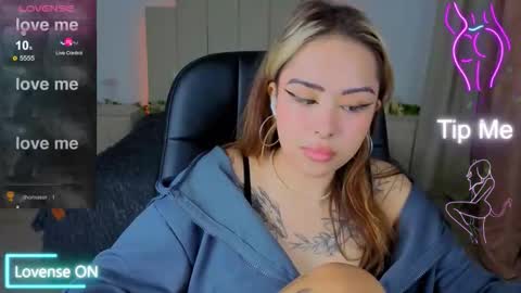 Kim online show from November 12, 6:00 am