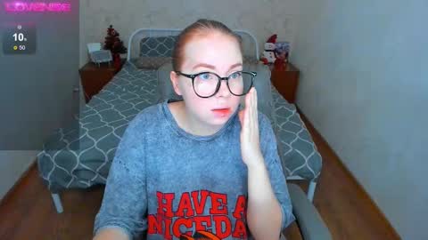 KIM online show from December 21, 8:18 am