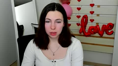 Kim online show from February 24, 2:25 pm