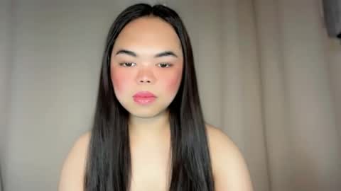 KYLIE online show from January 7, 3:15 pm