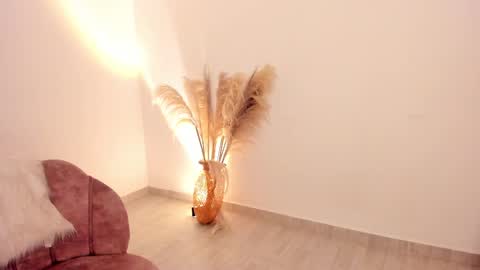 Kim Murphy online show from November 24, 3:58 pm