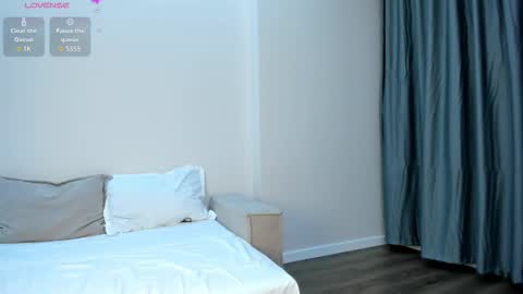 Su A online show from October 26, 3:51 pm