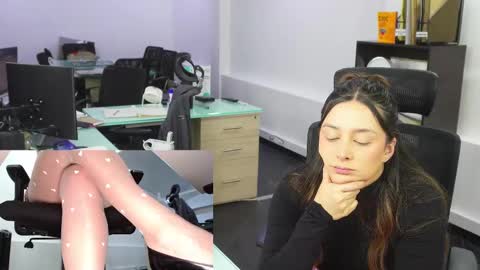 Kimberly 1200-1900 GMT-5 online show from February 21, 9:00 pm