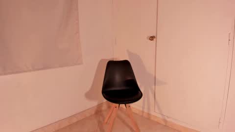 Kim online show from March 8, 12:07 pm