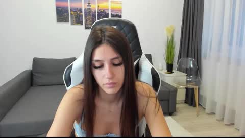 kimi_ivy online show from October 16, 4:48 am