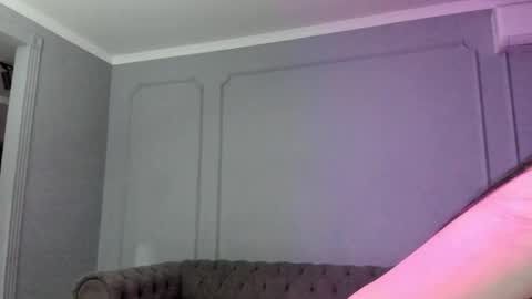 kimiko_xo online show from January 13, 4:33 pm