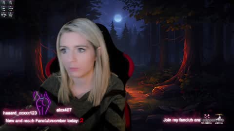 Wolfs Girl online show from December 9, 7:07 pm