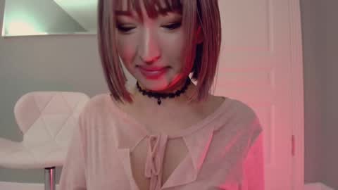 Kiki  online show from February 12, 5:05 am