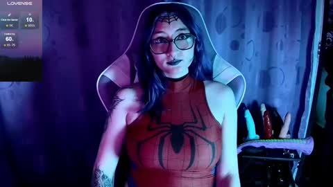   online show from September 27, 6:15 pm