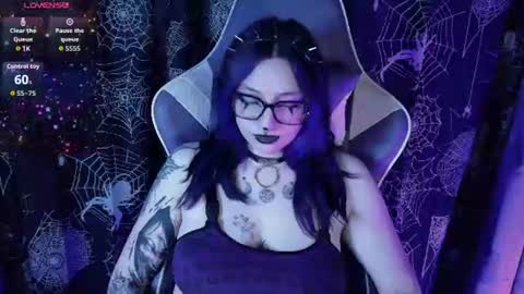 Kim Lennox online show from June 10, 3:54 pm