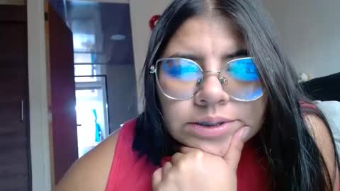 Kimmy online show from September 8, 8:30 pm