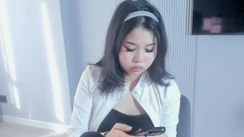 Kimi online show from February 10, 4:37 am