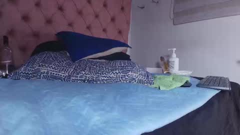 Bella online show from September 20, 3:16 am