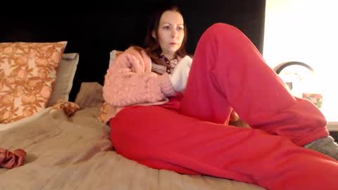 sexysexyhotwetpinkredpussy online show from January 10, 6:56 pm