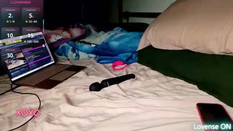 kinki_pink online show from December 3, 1:19 am