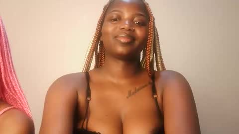 Lola online show from March 13, 11:28 pm