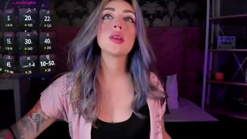  Sara  online show from April 14, 7:58 pm