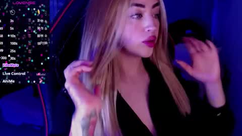  Sara  online show from February 7, 4:05 am