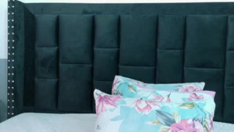 MISS RYN  online show from March 15, 11:45 am