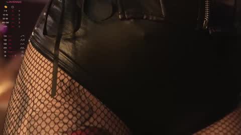 kinkylina_ online show from February 10, 3:21 pm