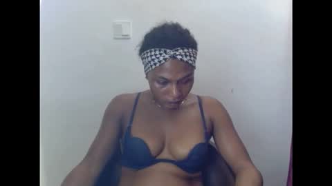 kinkyxxnasty online show from December 20, 11:47 am