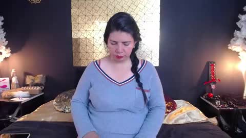 kinkyy_mom online show from April 11, 5:27 pm