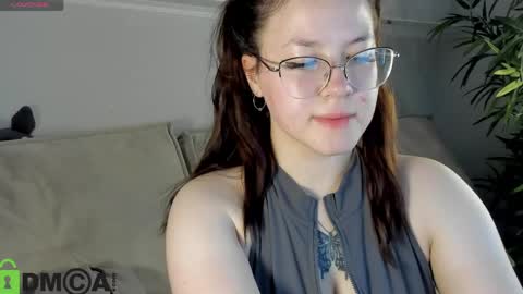 Kira Be11 online show from June 7, 11:55 pm