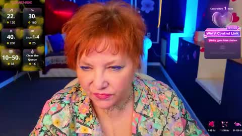 Kira Kennet online show from March 11, 8:55 pm