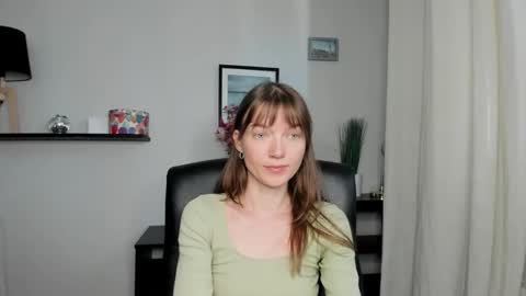 KIRA online show from May 22, 6:00 am