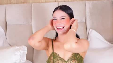 kira online show from March 12, 8:41 pm