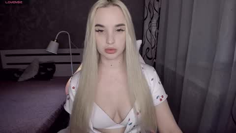 kirakrox online show from February 26, 7:57 pm