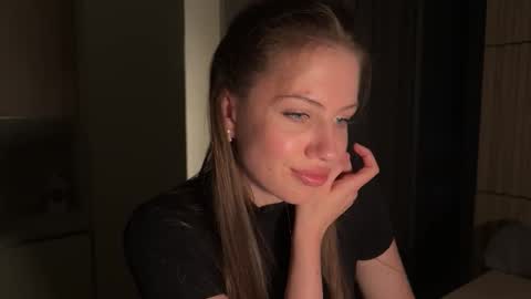 Kira online show from October 7, 2:21 pm