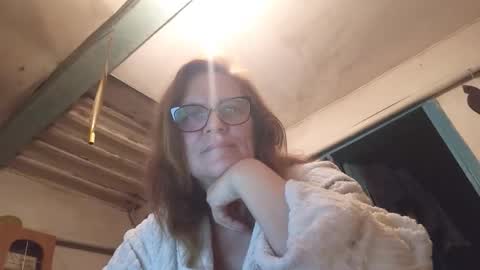 kissandvibe online show from September 21, 6:50 pm