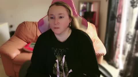 kissica online show from February 15, 10:44 am