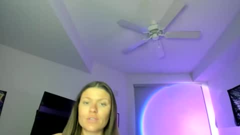 Serina Chan online show from January 12, 8:14 am