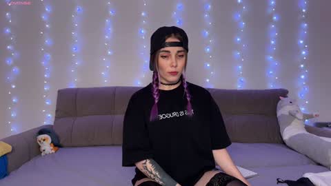 Veronica online show from January 19, 6:32 pm