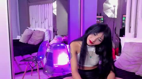 kitty online show from March 11, 10:42 pm