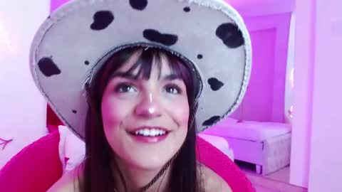 KITTY online show from November 11, 1:08 pm