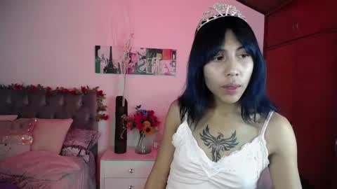 Kitty online show from December 31, 6:35 pm