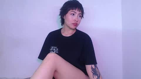 nina martinez online show from May 28, 4:32 am