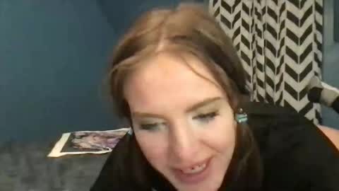 kittycatkendra online show from November 20, 2:01 am