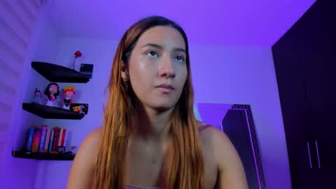 kitty online show from October 3, 4:39 am