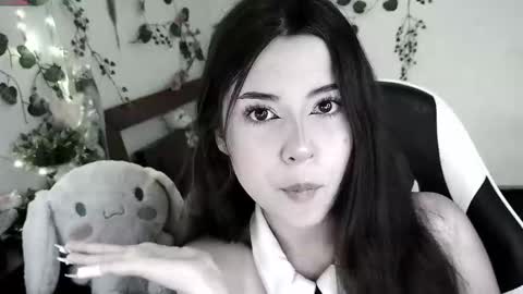 Kittyuwu  online show from September 18, 6:17 pm