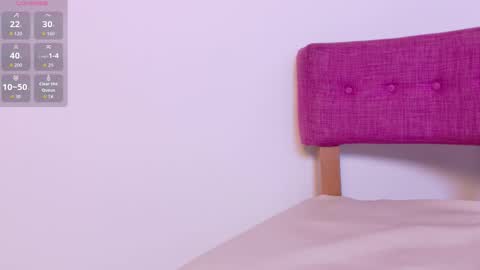 Kitty Hill online show from December 2, 5:09 am