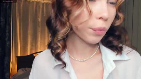 Zendaya online show from December 19, 8:45 pm