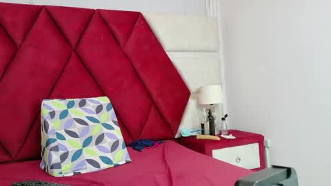 Luisa y Jairo online show from May 25, 4:17 pm