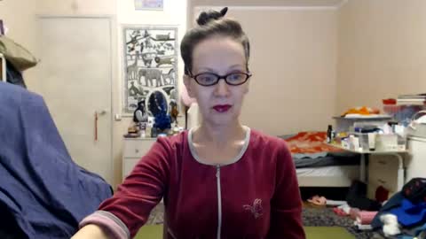 KiuminBerry online show from January 3, 3:01 pm