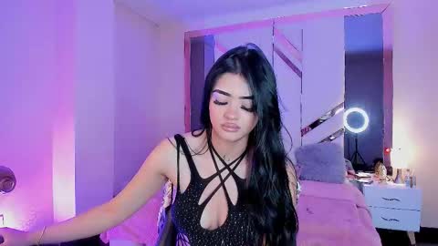 Kiwi online show from December 1, 1:14 pm