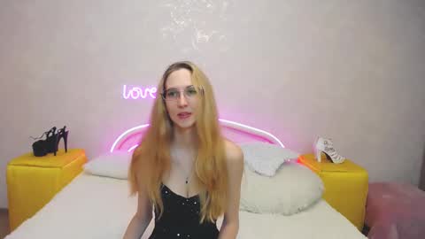 Klary online show from February 23, 3:12 pm